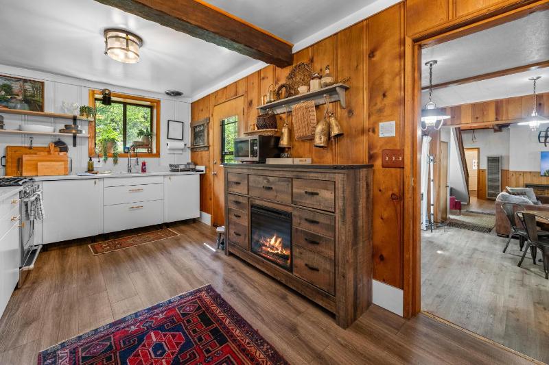 Colibri Cabin - Walk to Lake and Trails - image 19