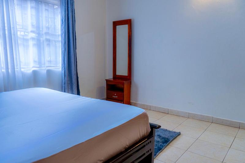 Modern Oasis 5 Mins to Acacia Mall CJs and Padel - image 13