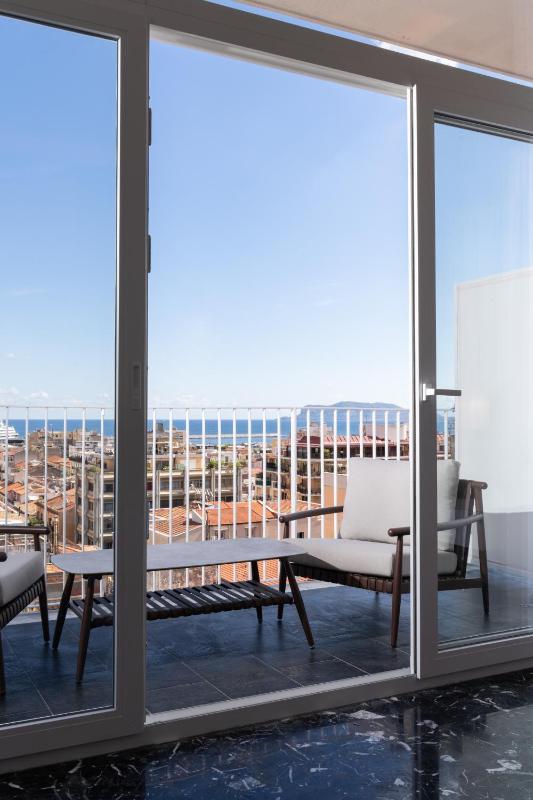 Skyline Boutique Hotel - image 4