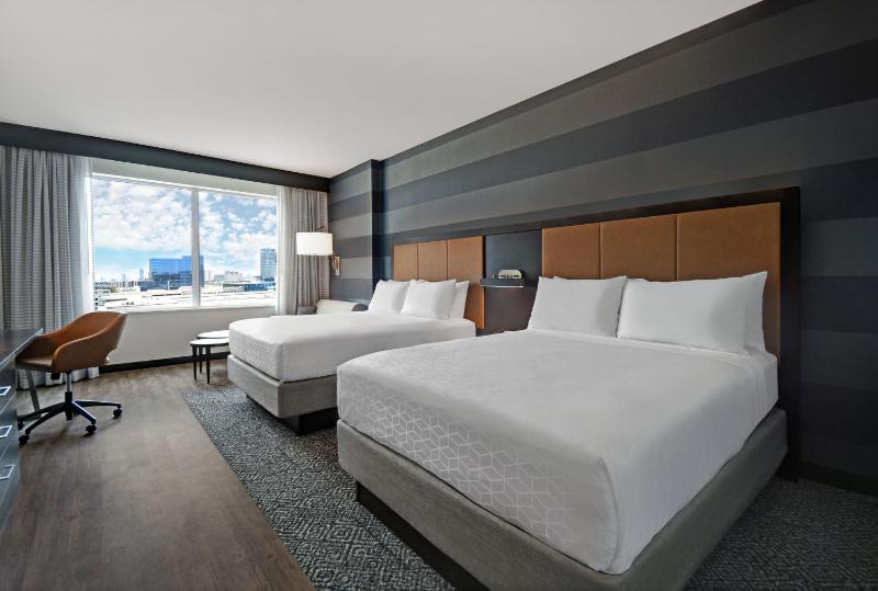Holiday Inn Express Houston Galleria Area By IHG - image 23