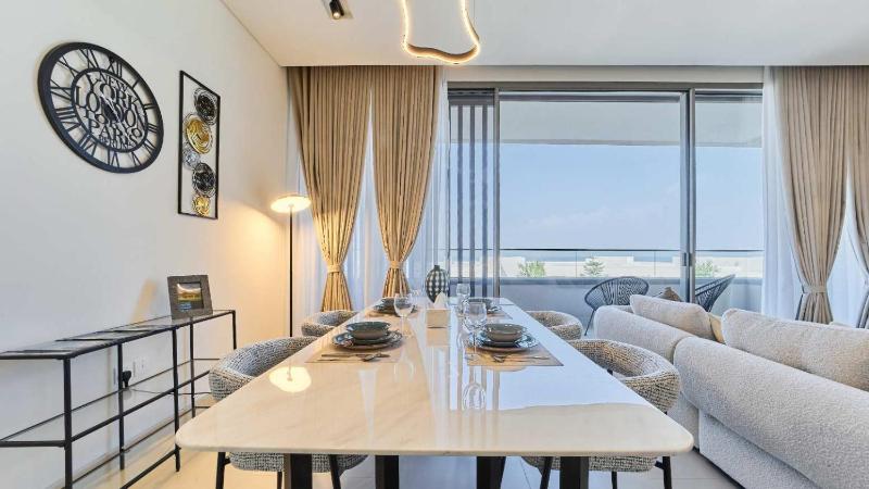 Relaxing Sea View 1 Bedroom Apartment Al Zorah - image 23