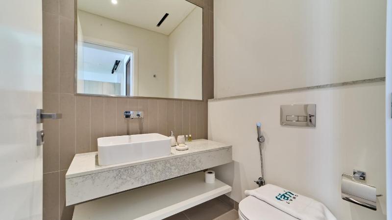 Relaxing Sea View 1 Bedroom Apartment Al Zorah - image 9