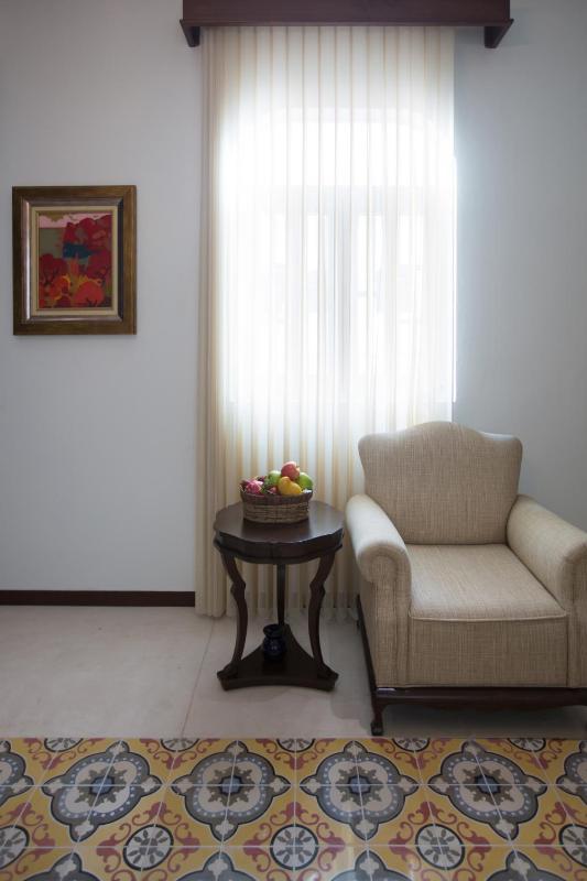 Delfina Boutique Hotel - image 2