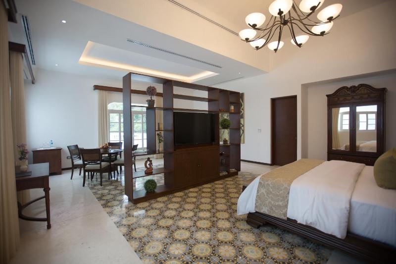 Delfina Boutique Hotel - image 3