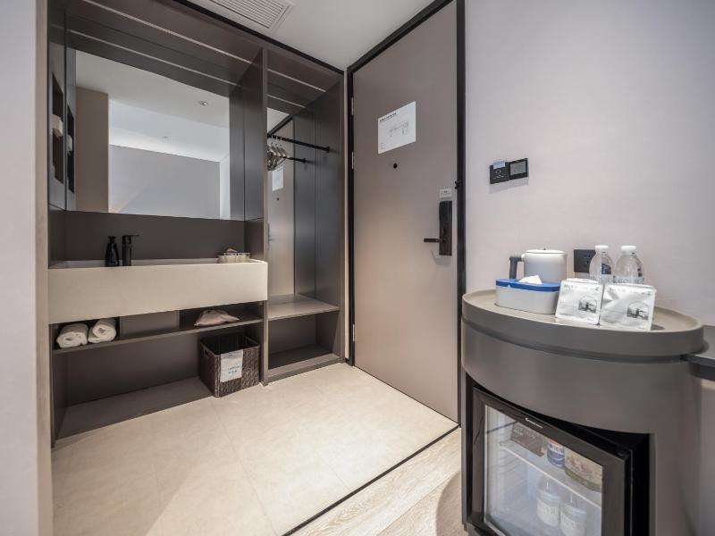 Atour Light Hotel Nanjing Deji Plaza Zhujiang Road - image 3