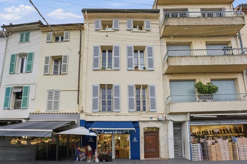 Le République Antibois - Au coeur du Vieil Antibes - image 6