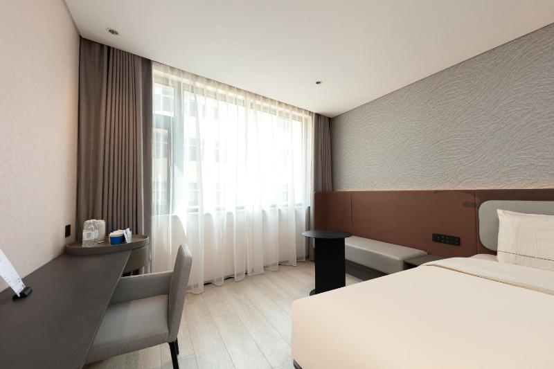 Atour Light Hotel Kunming Tongde Square Baiyun Road - image 10