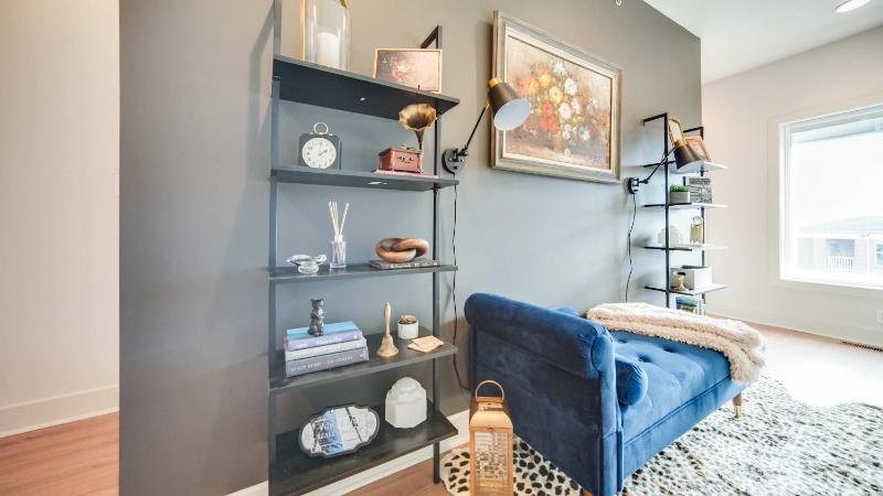 Modern Condo in the Vibrant NuLu District - image 37