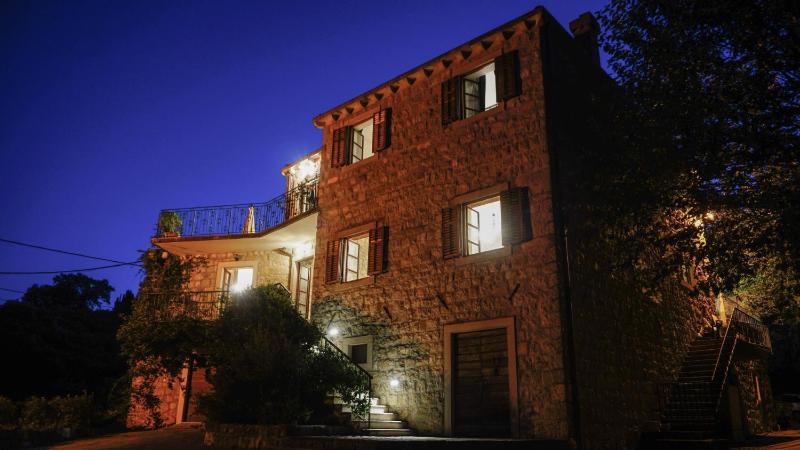 Villa Trojanovic by Villas Guide - image 6