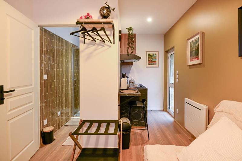 Le 1 du Clos Fleuri - Studio avec extérieur privatif - image 10