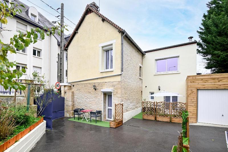 Le 1 du Clos Fleuri - Studio avec extérieur privatif - image 4