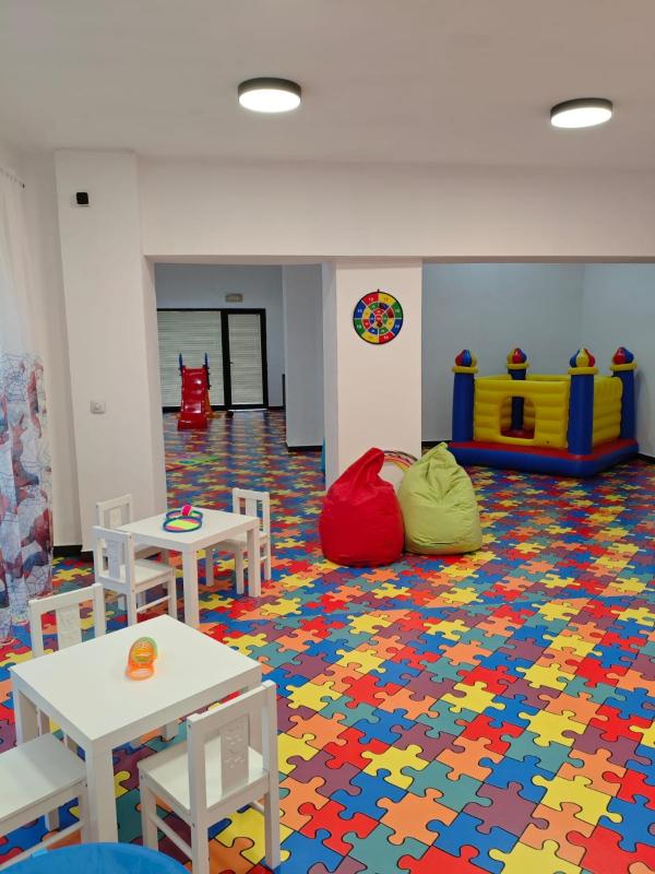Riverside Boutique Hotel - image 16