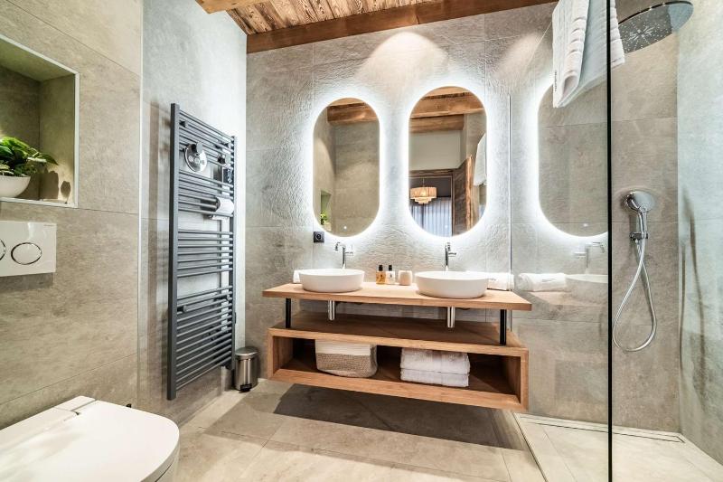 Chalet Meibelle - Magnifique chalet neuf au centre - image 12