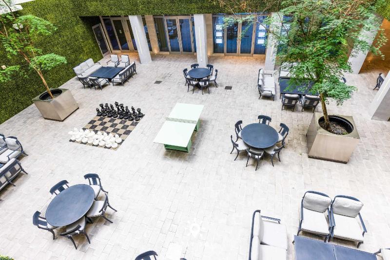 Worth Traveling Hot tub & Unique Rooftop pool - image 41