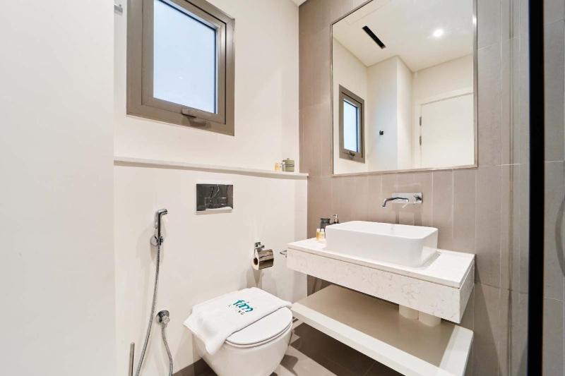Spacious 2BR Plus Maids Sea View Apartment in Al Zorah - image 24