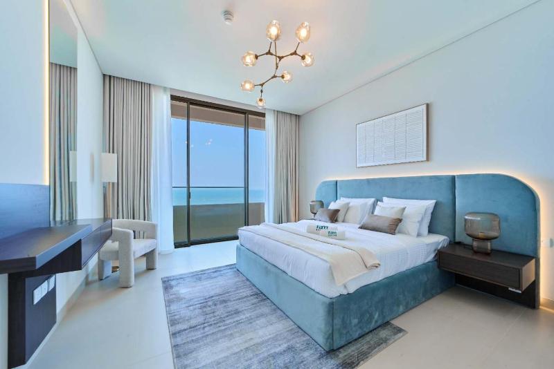 Spacious 2BR Plus Maids Sea View Apartment in Al Zorah - image 26