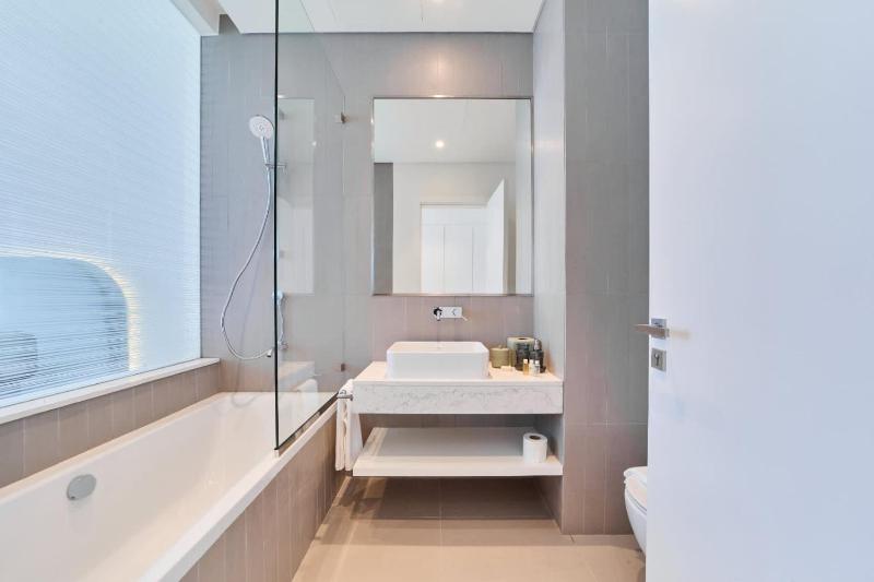 Spacious 2BR Plus Maids Sea View Apartment in Al Zorah - image 27