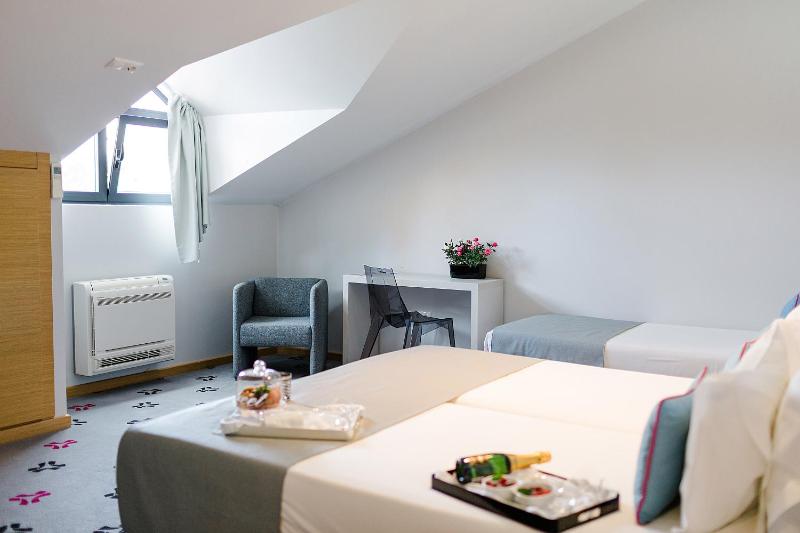 Triple Room image 3