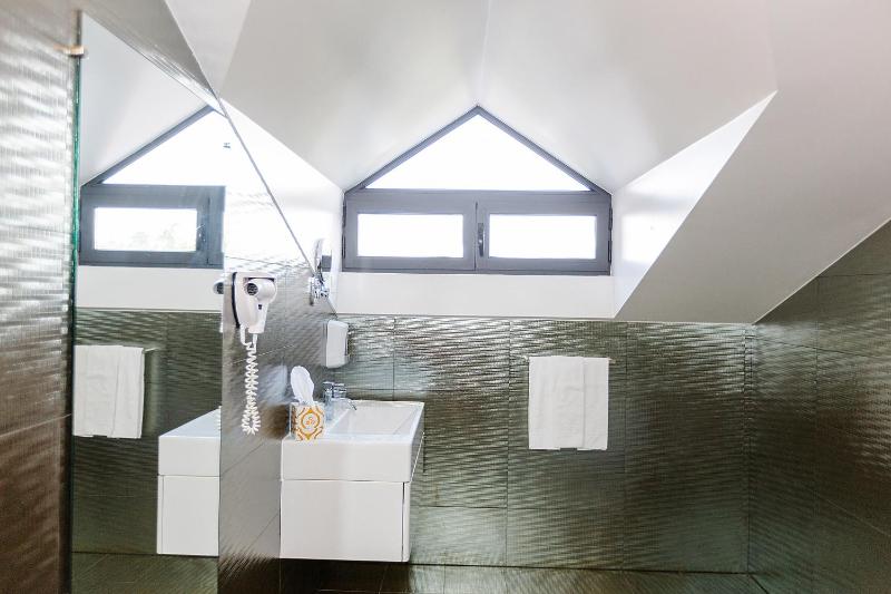 Triple Room image 2