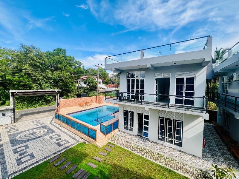 DNS Villa - image 2