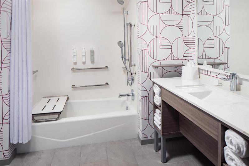 Home2 Suites by Hilton Memphis Downtown - image 10