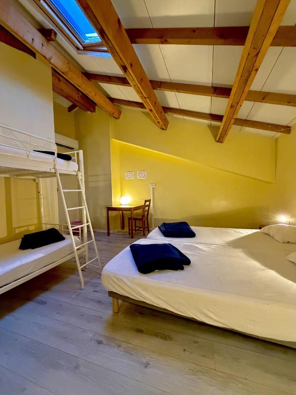 Vertigo Hostel - image 10