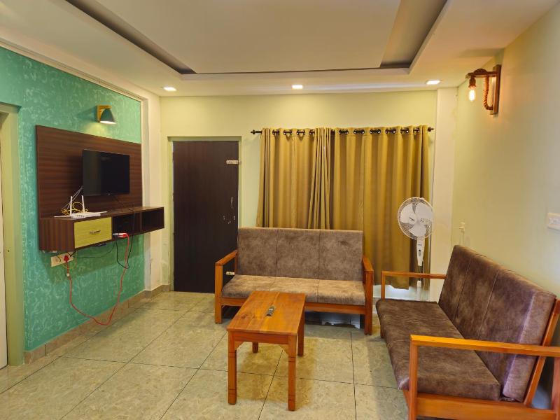 Vista Chembra Service Apartment 20B - image 34