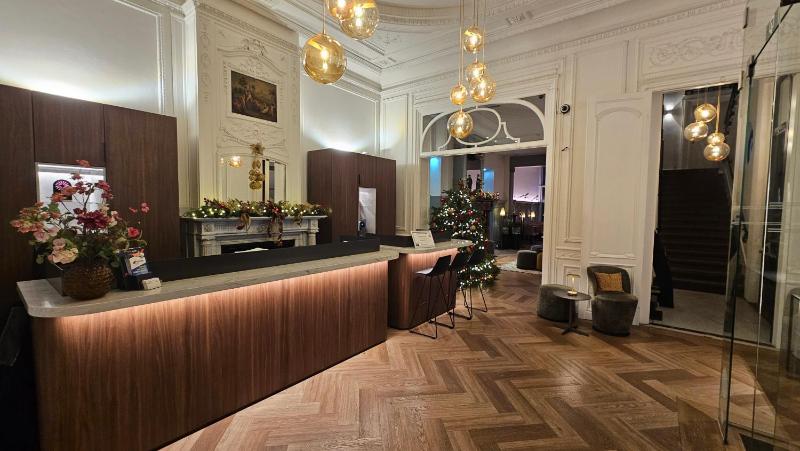 Hotel Du Congres - image 7