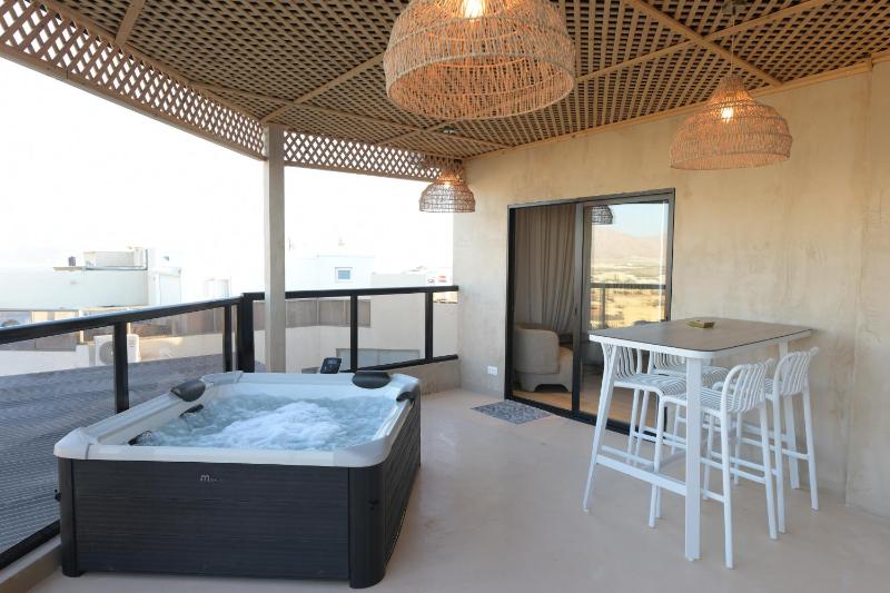 Kohav Sea View Penthouse - image 17