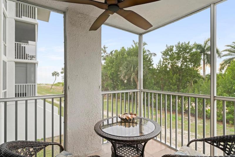 Island Beach Club #220B - image 28