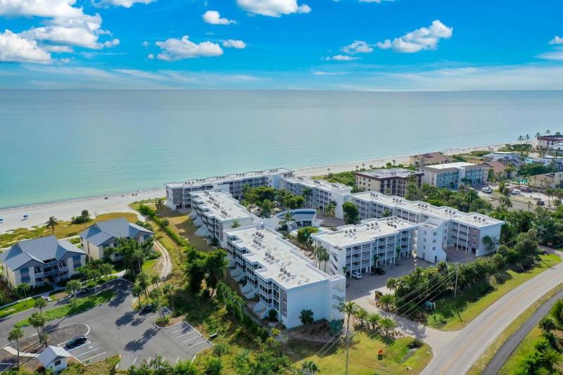 Island Beach Club #220B - image 12