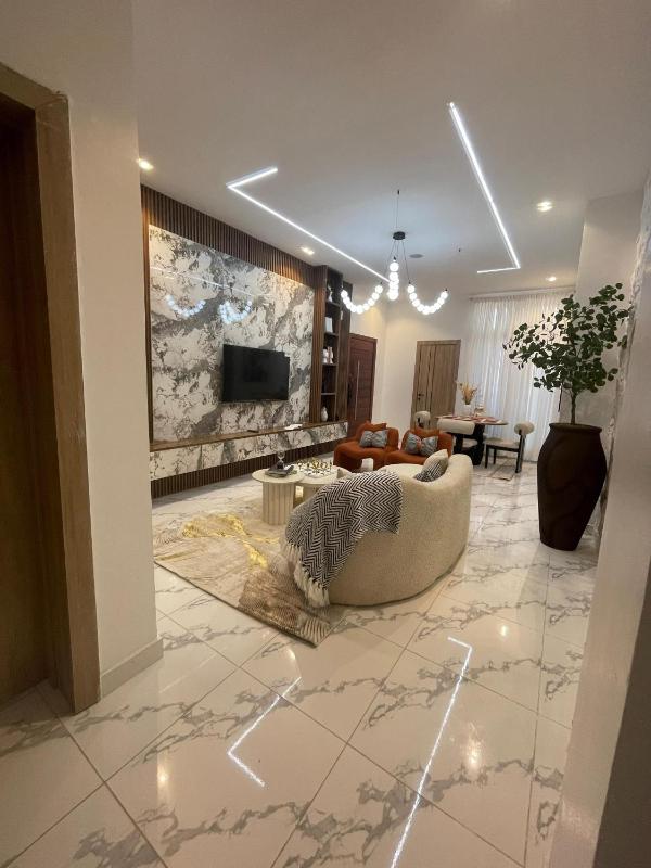 Crystal Comfy apartment - image 1