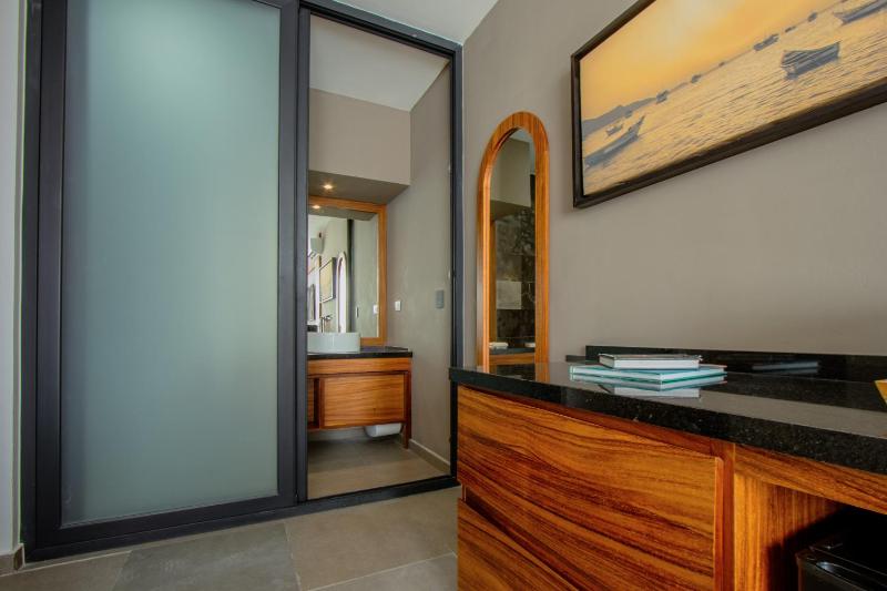 LF Hotel Boutique - image 19