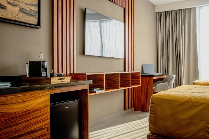 LF Hotel Boutique - image 18