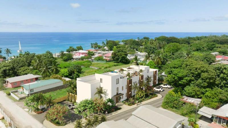 Caribbean Luxury 2BR Walk to Beach Sky Pool Deck - image 11