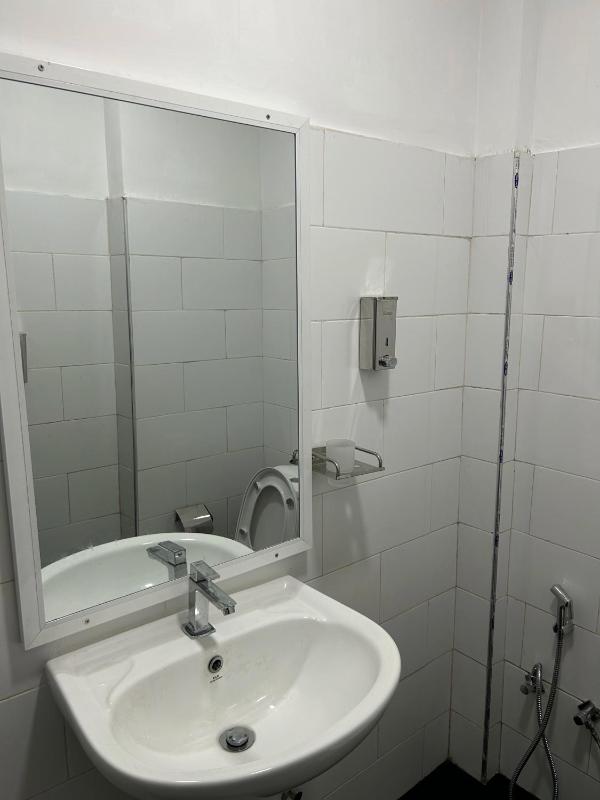 PeaceRest Guest House - image 10