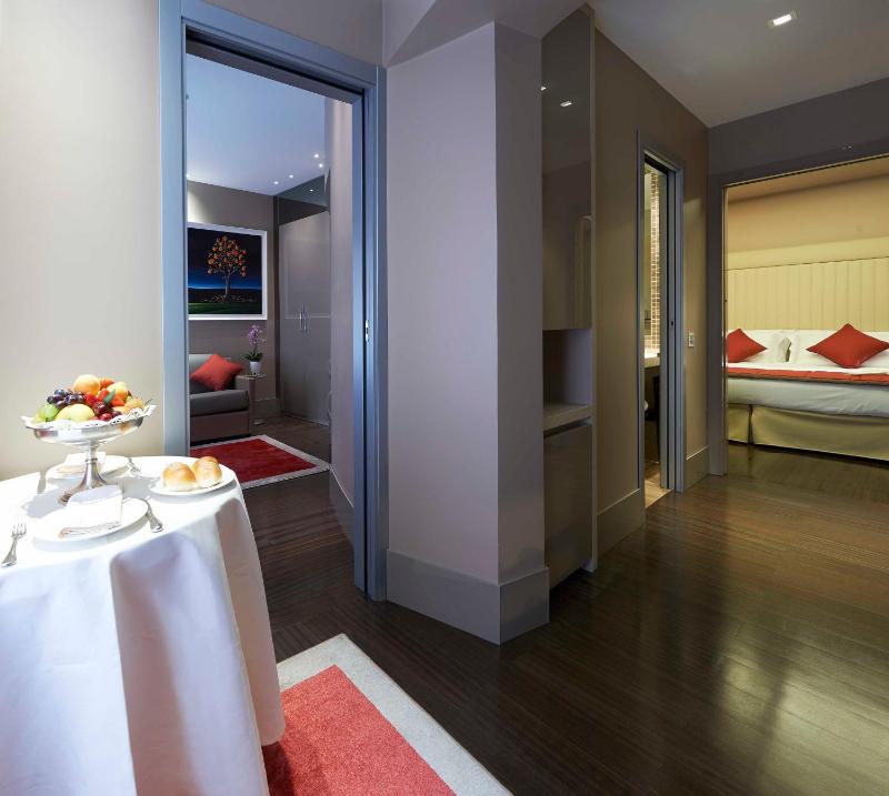 Family Room - Annex image 3