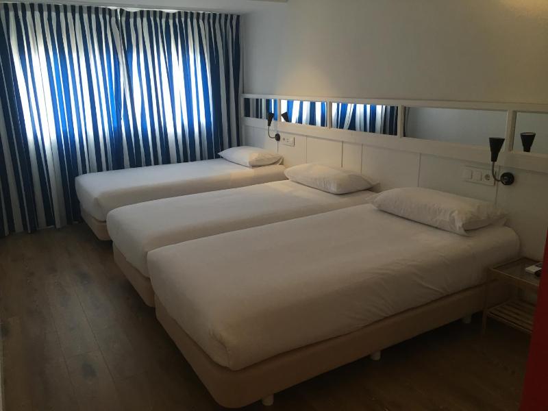 Basic Triple Room image 1