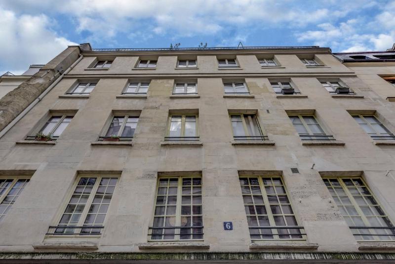 ID 258 - République rue des Fontaines du Temple - image 12