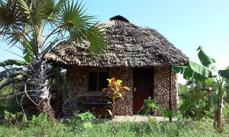 Bahati Diani House Glamping - image 13