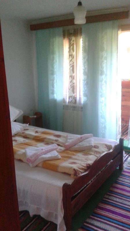 Economy Double Room image 2