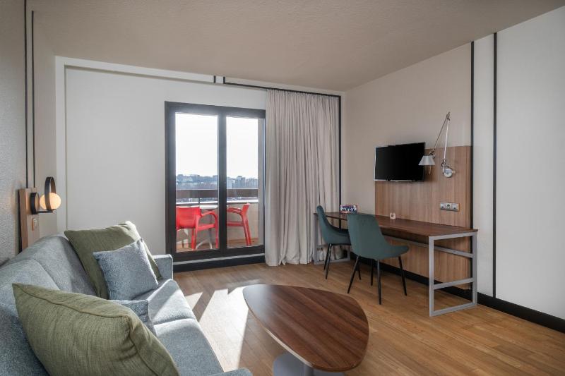 Firstname Toulouse Residence - image 46
