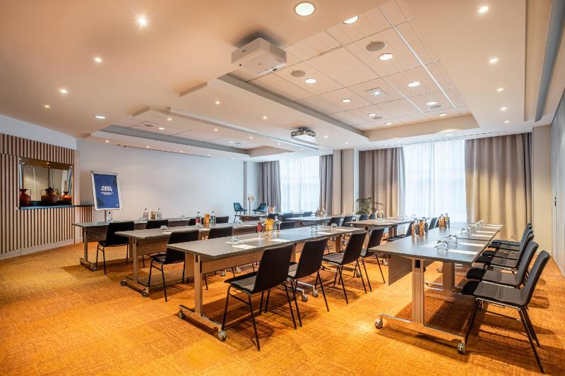 Firstname Toulouse Residence - image 15