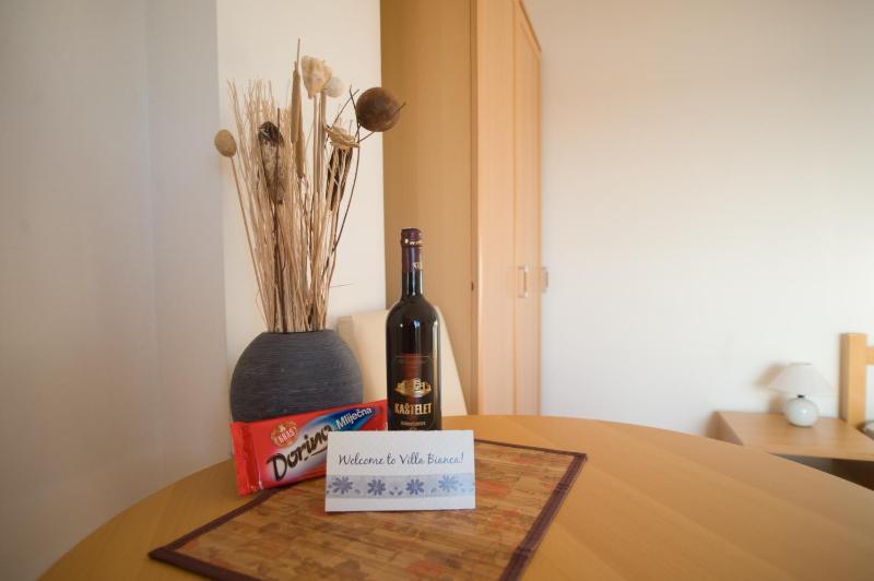 Apartment with Sea View image 1