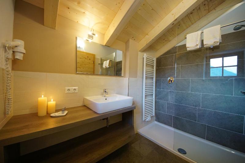 Comfort Double or Twin Room image 2