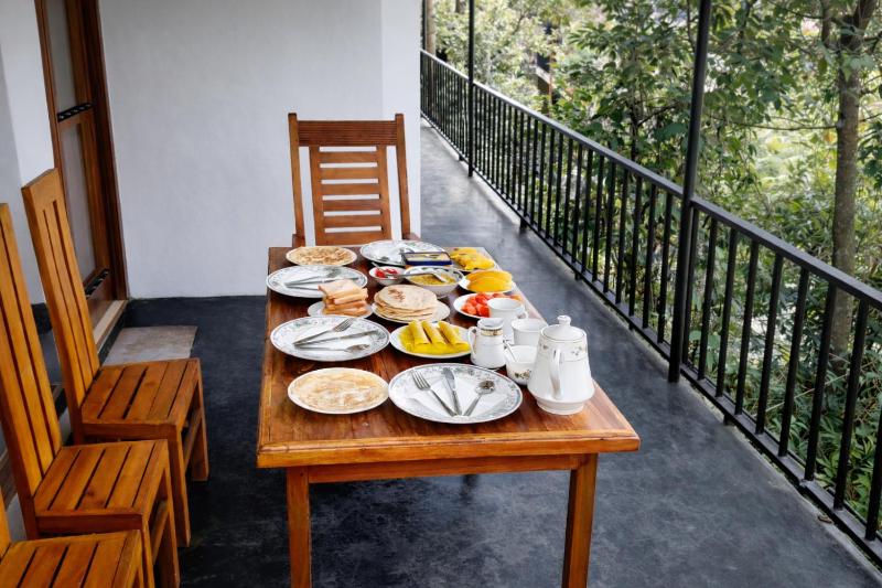 Amado Homestay Ella - image 13