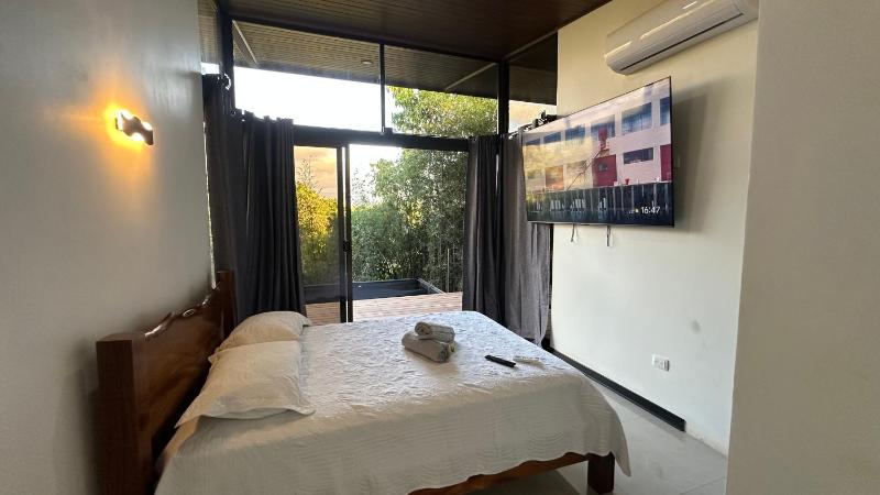 Bamboo grove villa - image 15