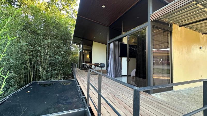 Bamboo grove villa - image 1