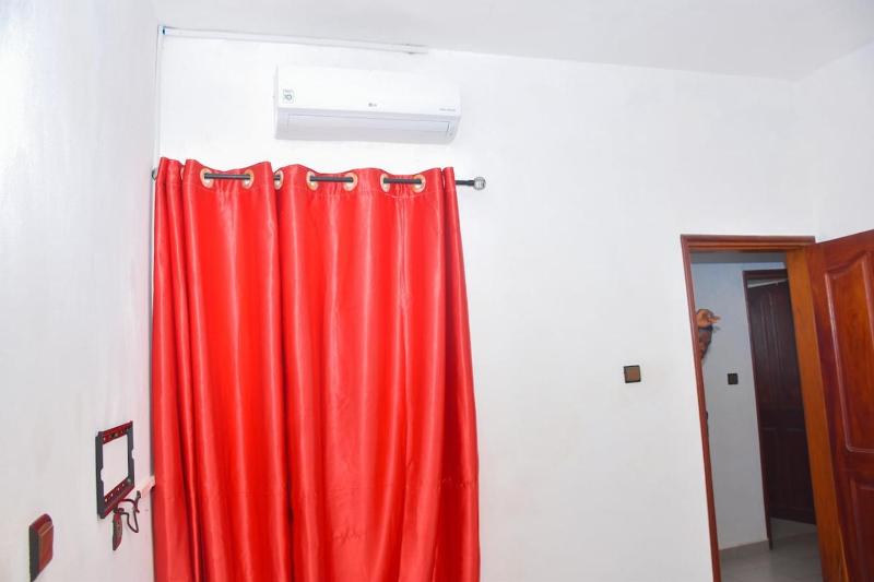Fidjrosse 4-room beach house - image 5
