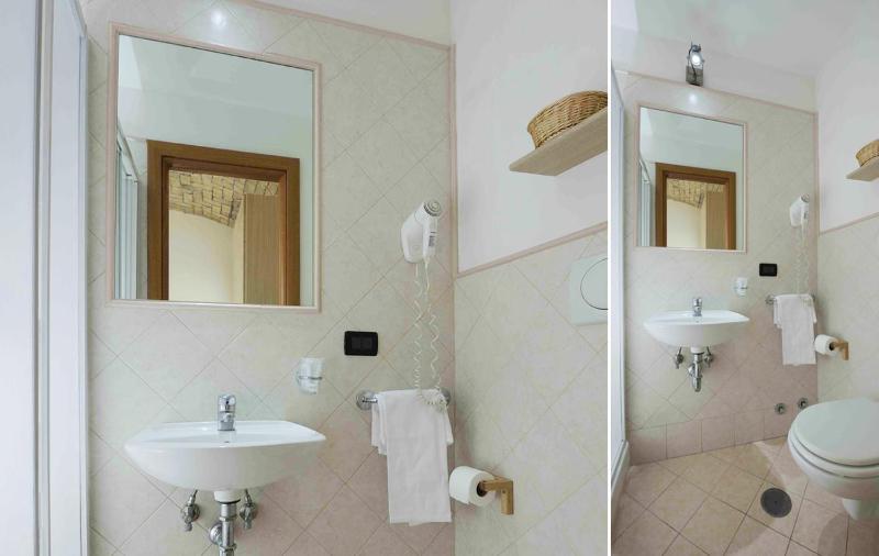 Double or Twin Room image 4